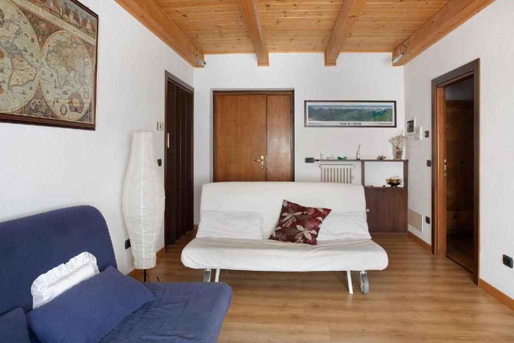Atirano Villa Exterior foto